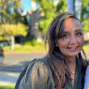 Meet your Posher, Ece